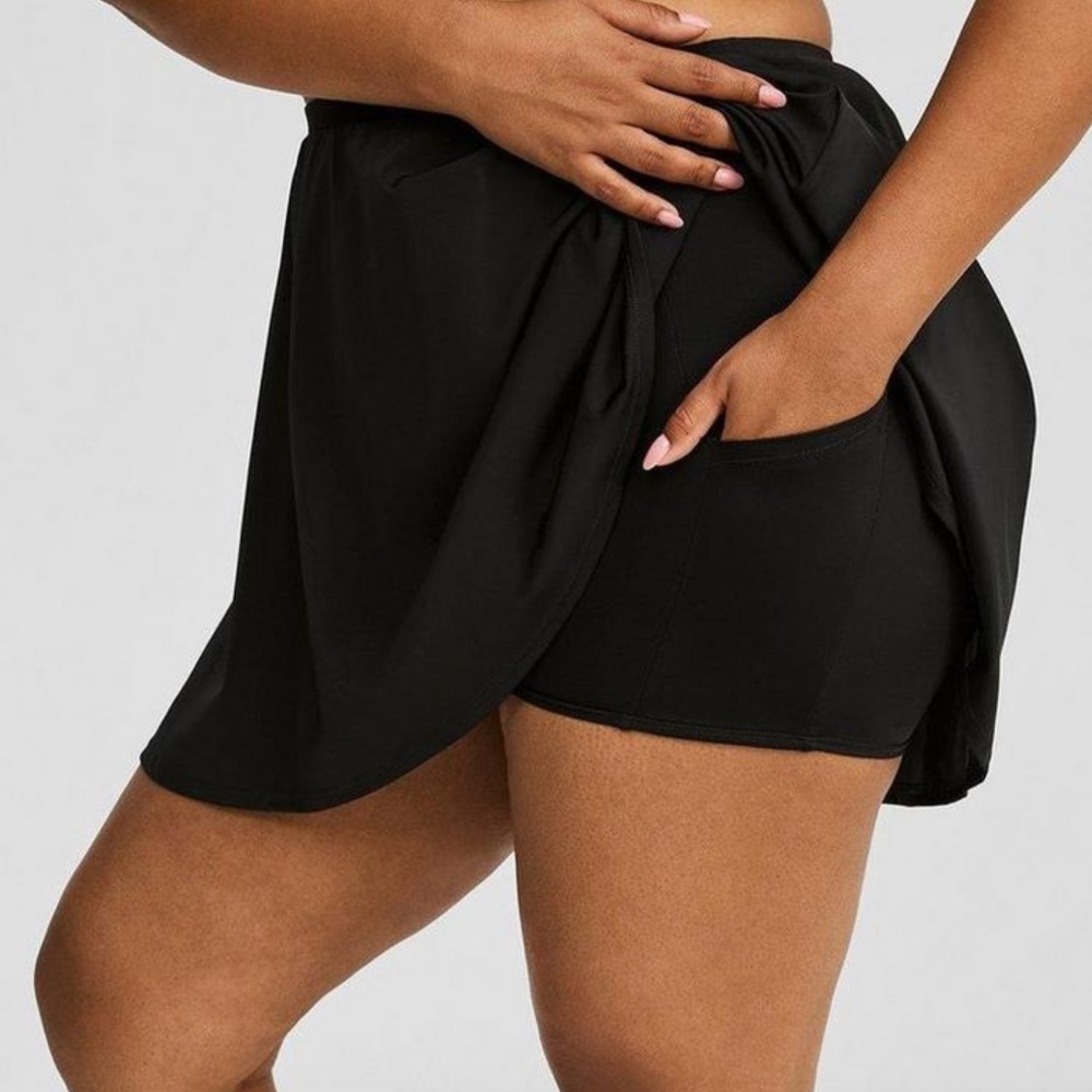 Torrid - Mini Skater High Rise Swim Skirt Black Pocket Mesh Lining Shorts - 2X